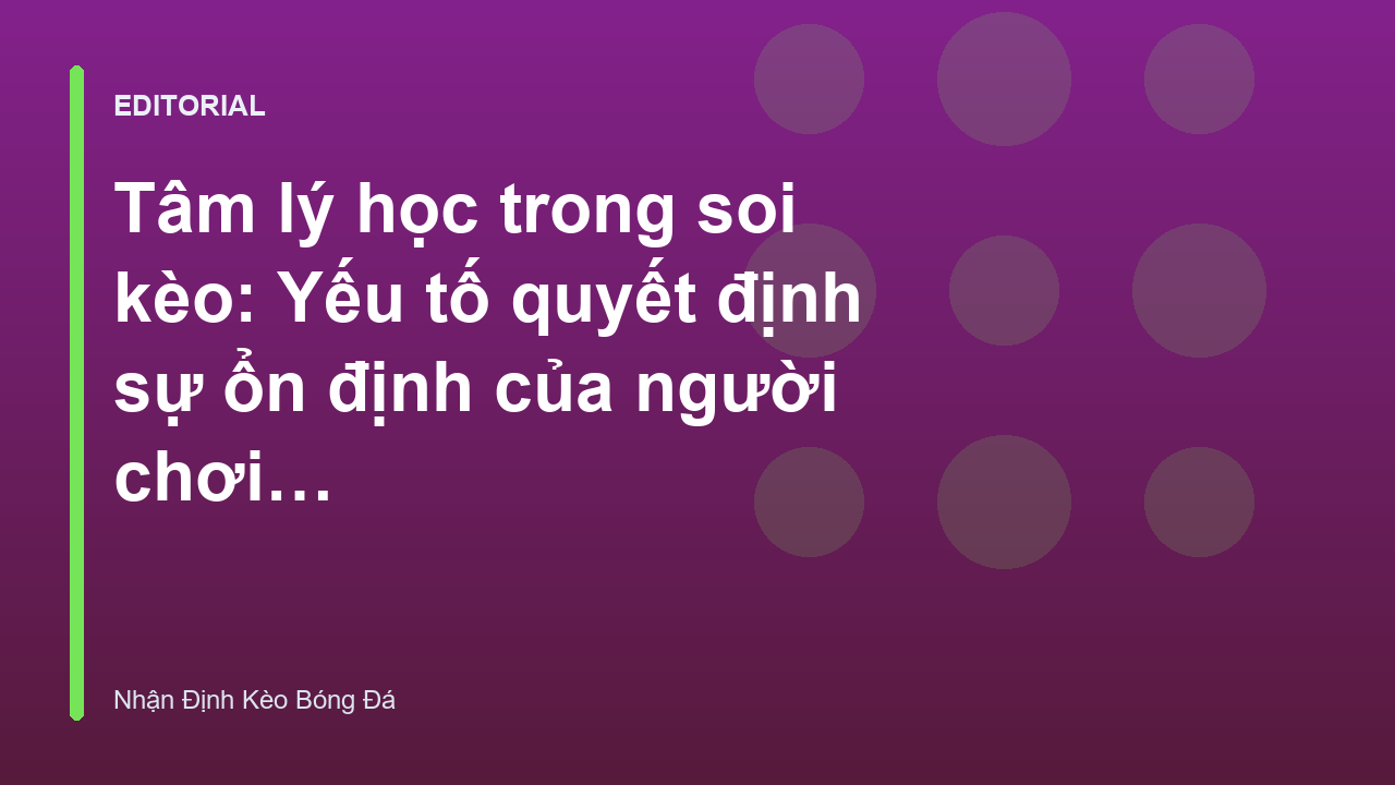 Người chơi bóng đá đang phân tích kèo với tâm lý bình tĩnh